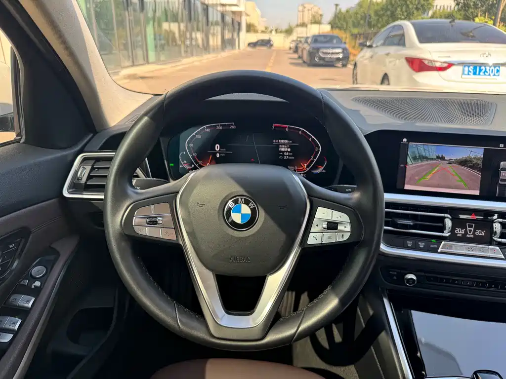 BMW 3 Series — фото 15