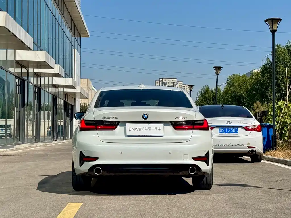 BMW 3 Series — фото 17