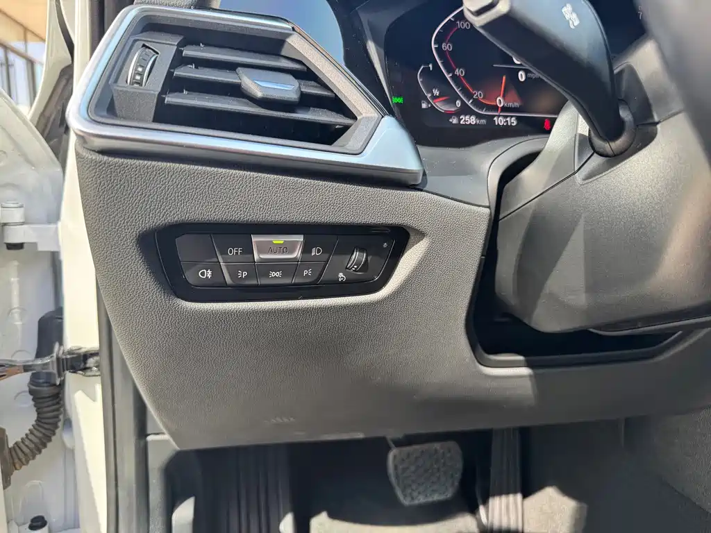 BMW 3 Series — фото 10