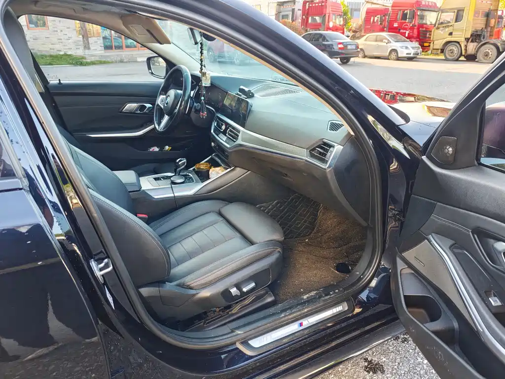 BMW 3 Series — фото 10