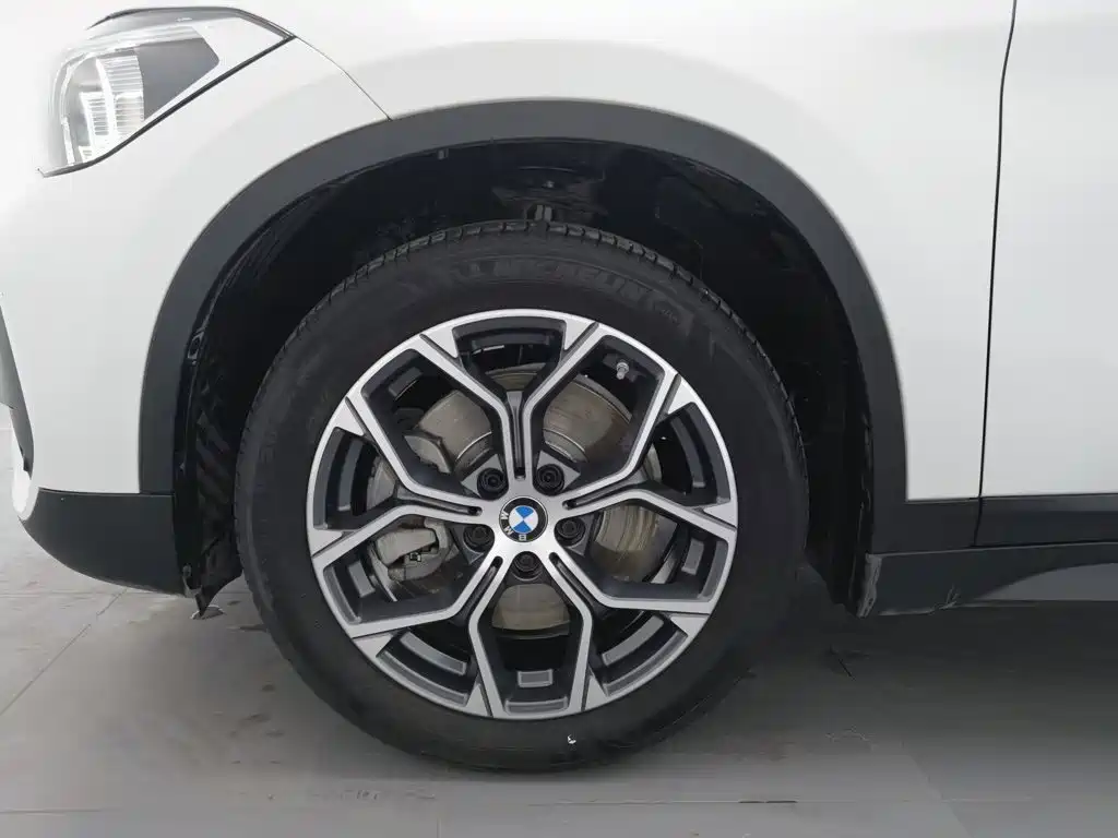 BMW X1 — фото 17