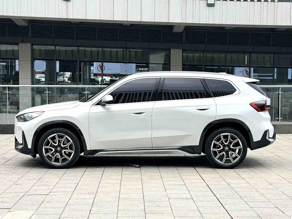 BMW X1 — фото 4