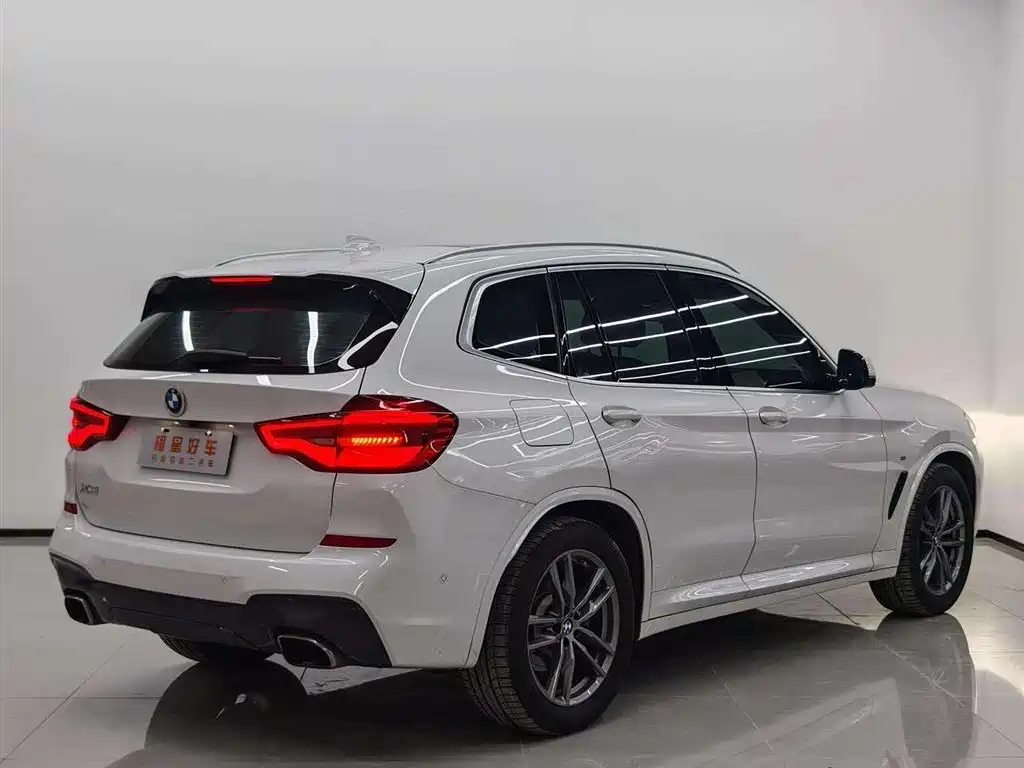 BMW X3 — фото 4