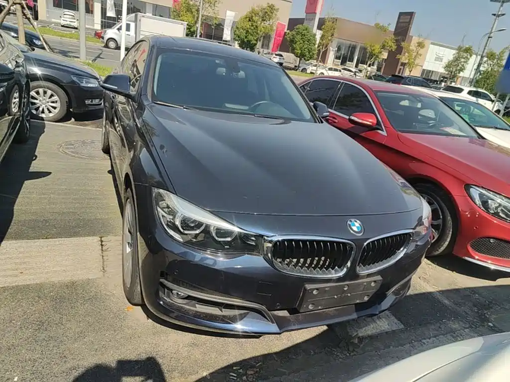 BMW 3 Series GT — фото 3