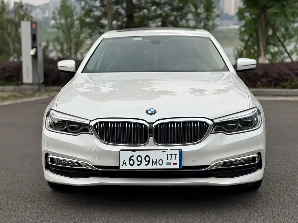 BMW 5 Series — фото 2