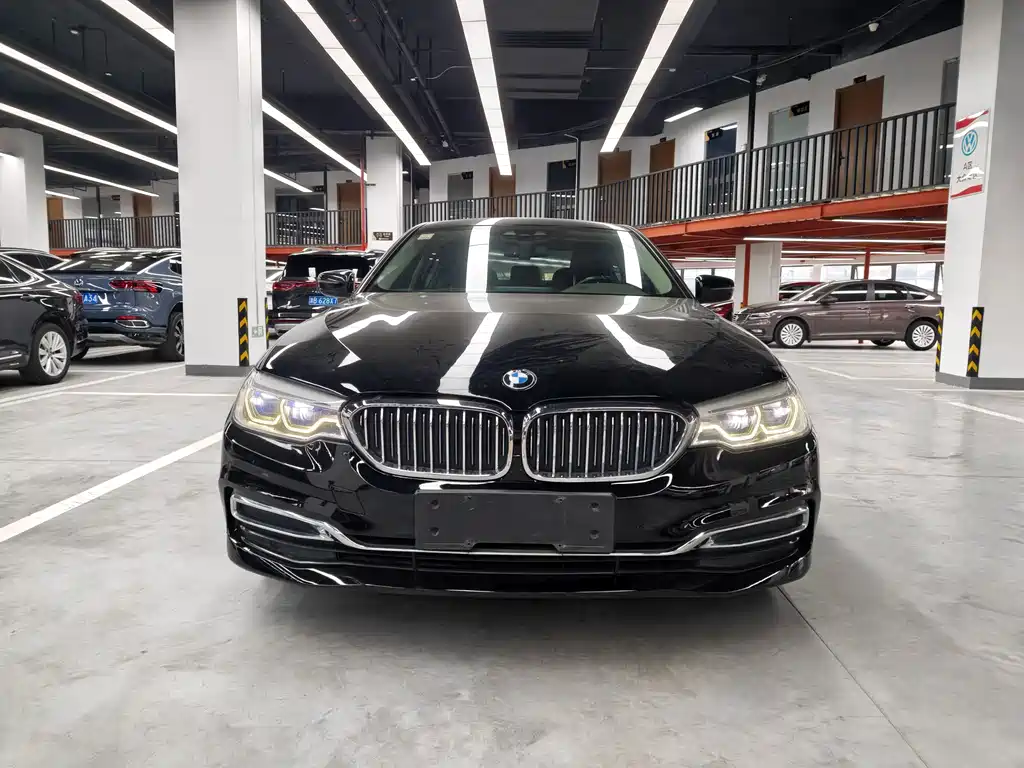 BMW 5 Series New Energy — фото 2