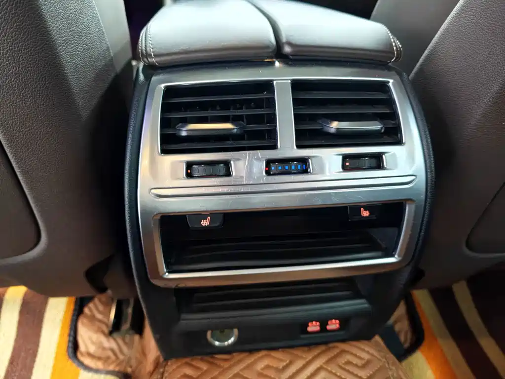 BMW 5 Series New Energy — фото 9
