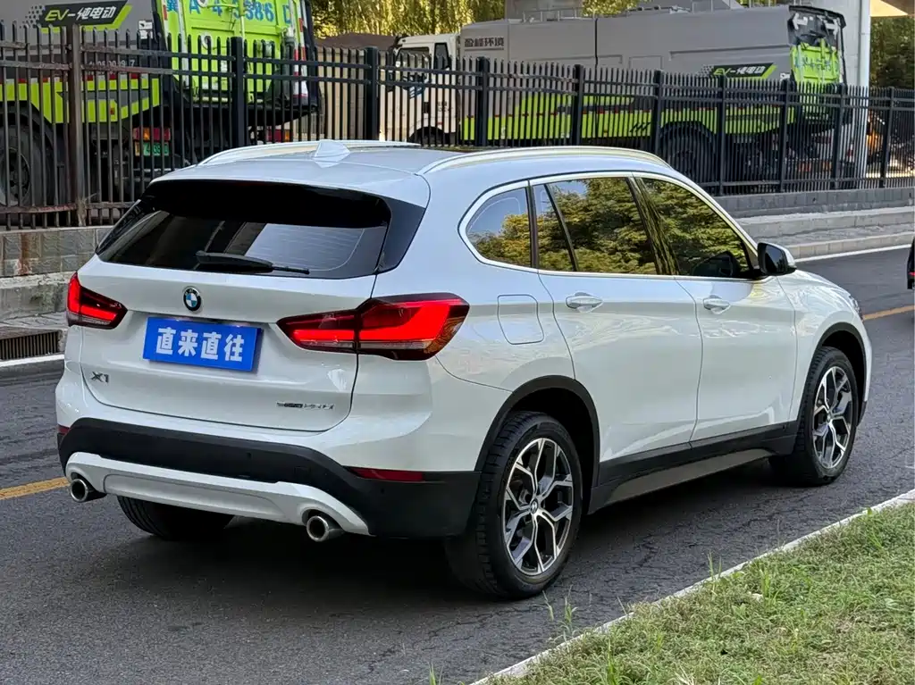 BMW X1 — фото 20