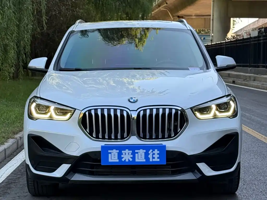 BMW X1 — фото 3