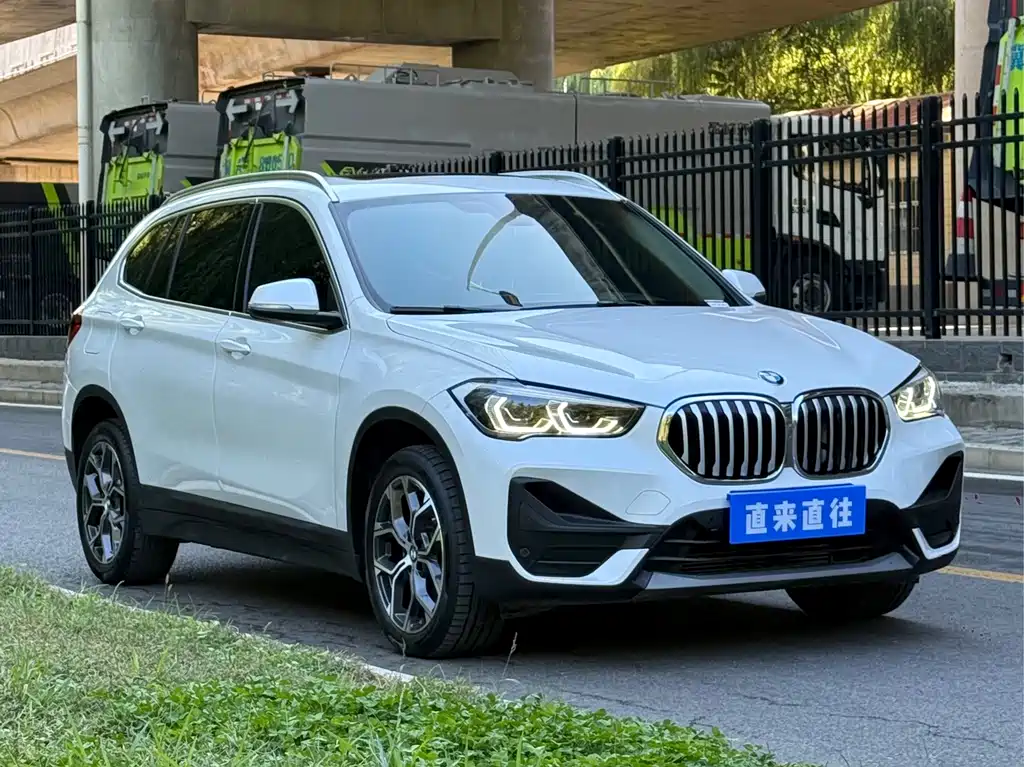 BMW X1 — фото 4