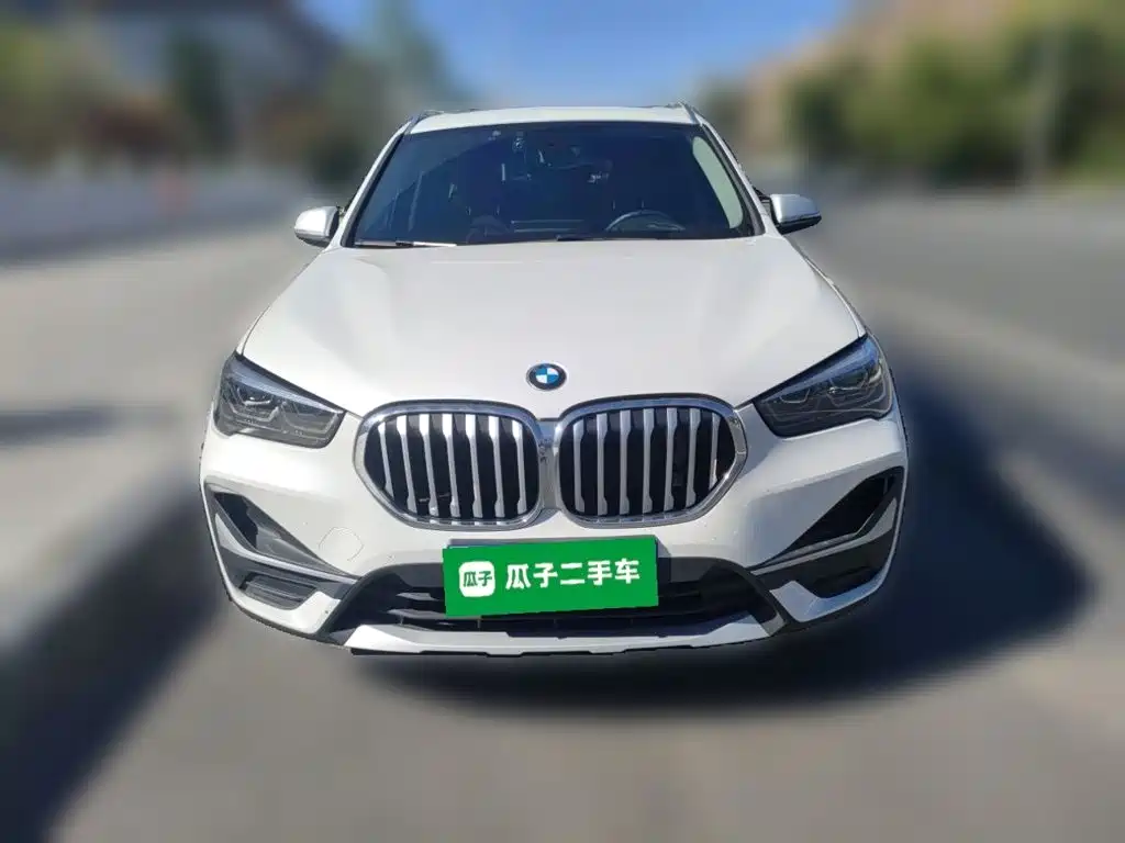 BMW X1 — фото 2
