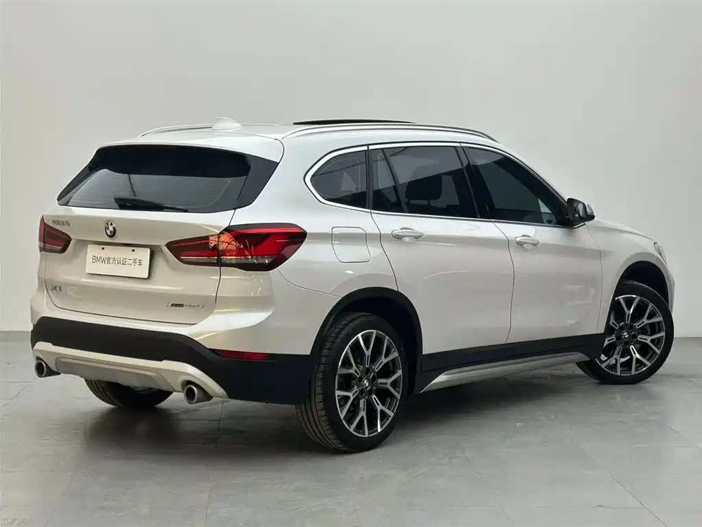 BMW X1 — фото 4