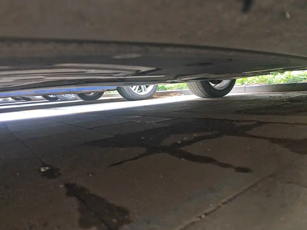 BMW 5 Series — фото 18
