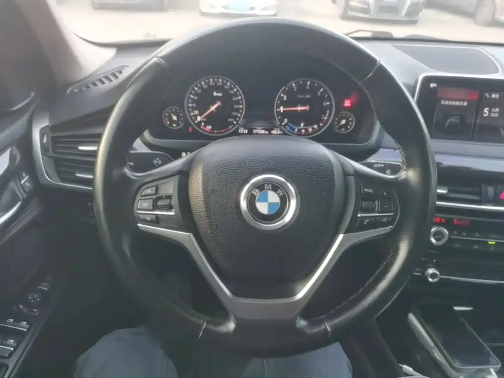 BMW X5 (Import) — фото 11
