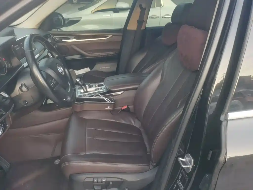 BMW X5 (Import) — фото 15