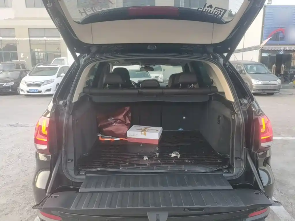 BMW X5 (Import) — фото 19