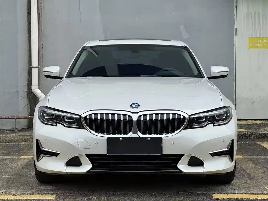 BMW 3 Series — фото 2
