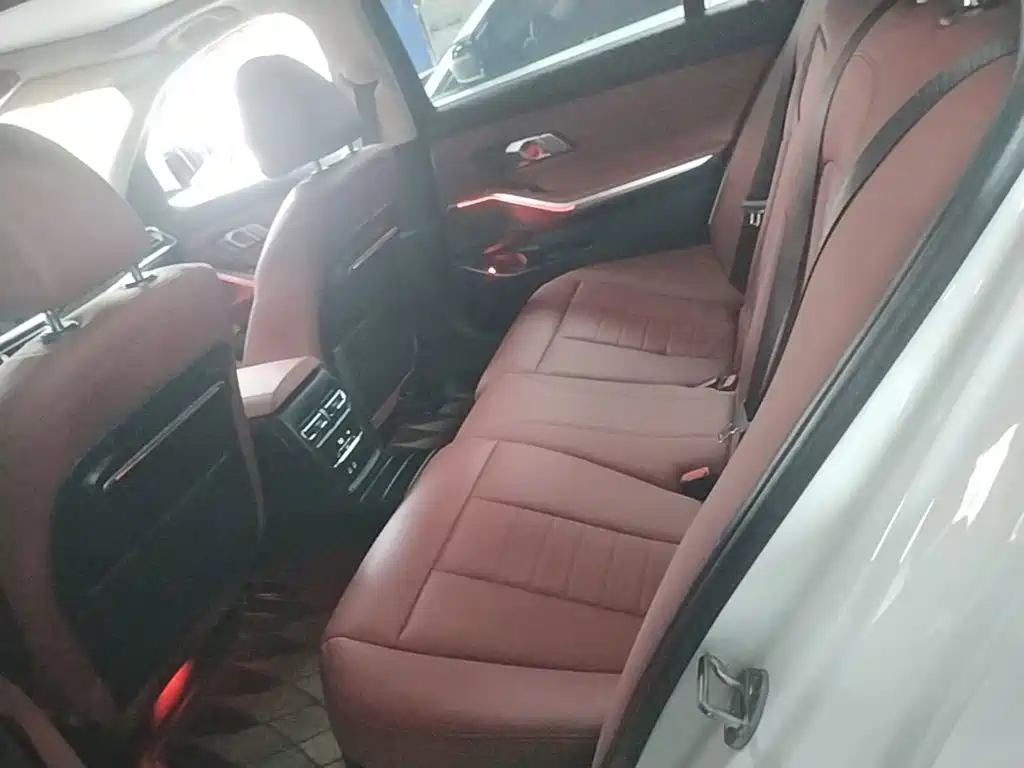 BMW 3 Series — фото 17