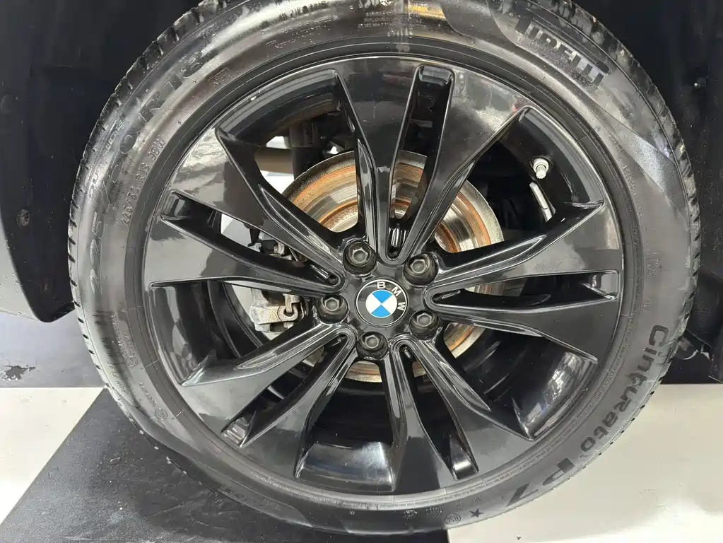 BMW X1 — фото 17