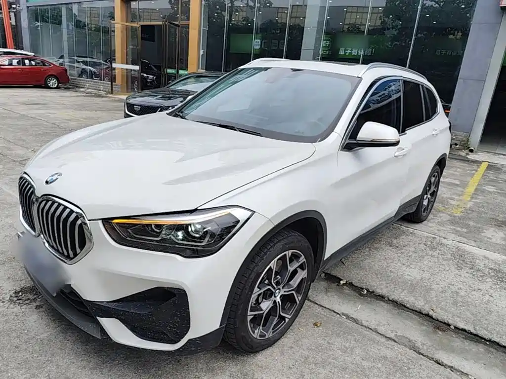 BMW X1 — фото 2