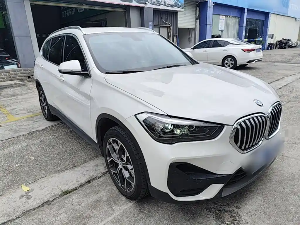 BMW X1 — фото 4