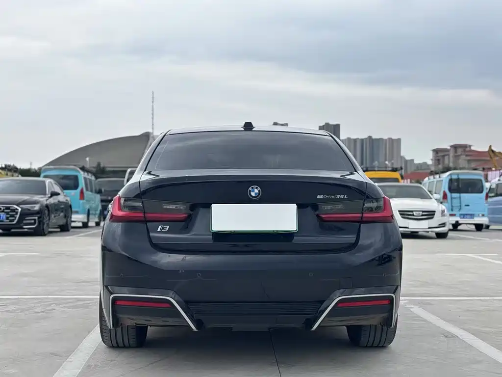 BMW i3 — фото 8