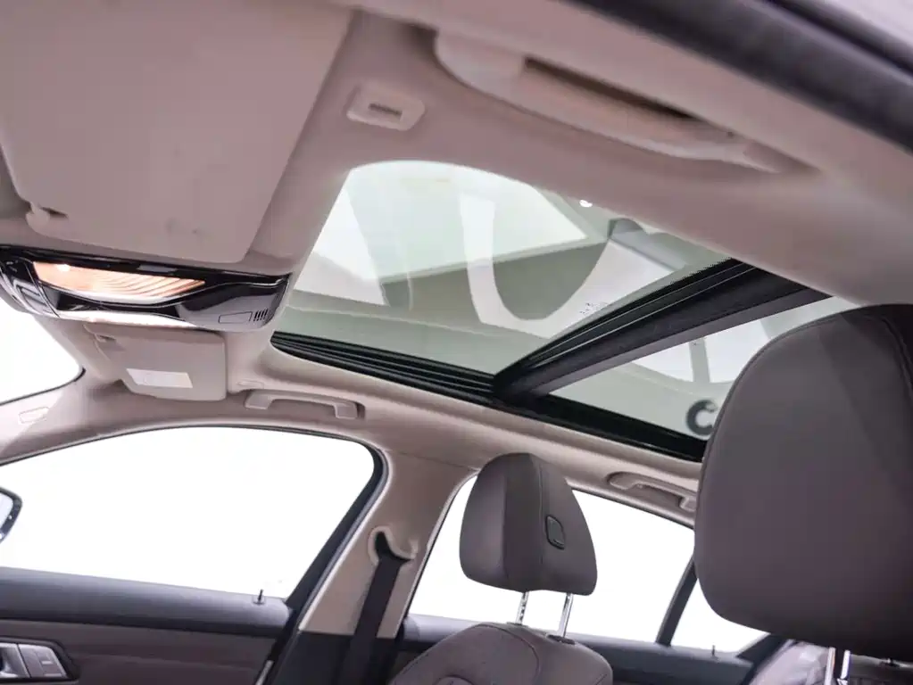 BMW 3 Series — фото 10