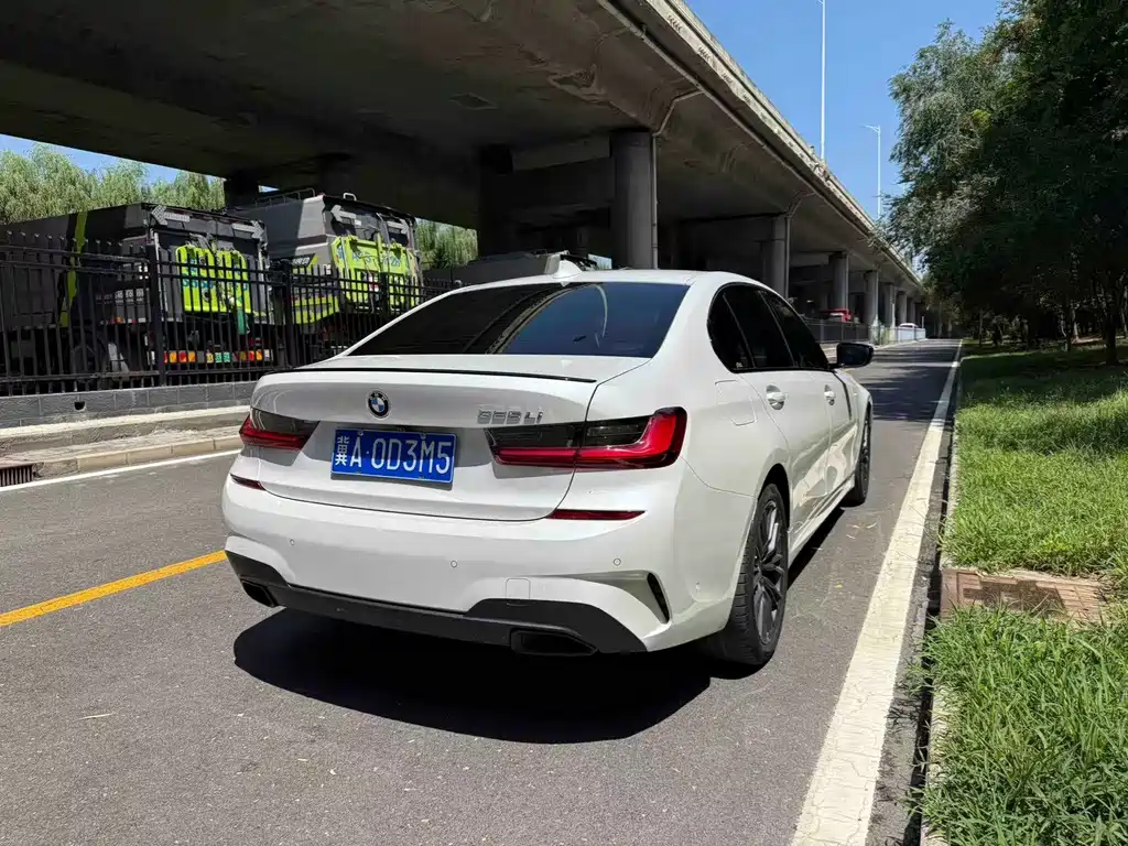 BMW 3 Series — фото 15