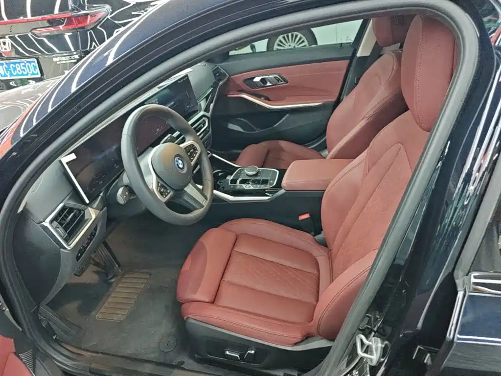 BMW i3 — фото 15