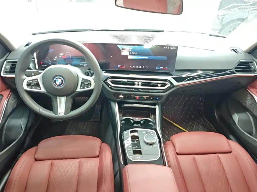 BMW i3 — фото 10