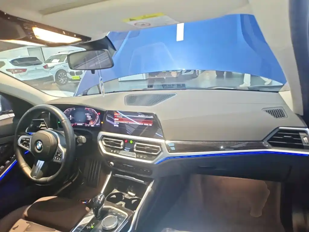 BMW 3 Series — фото 10