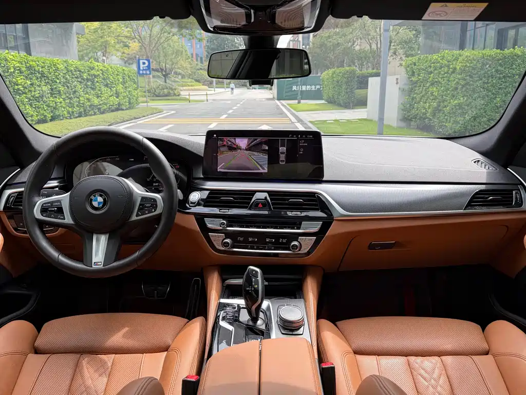 BMW 5 Series (Import) — фото 15