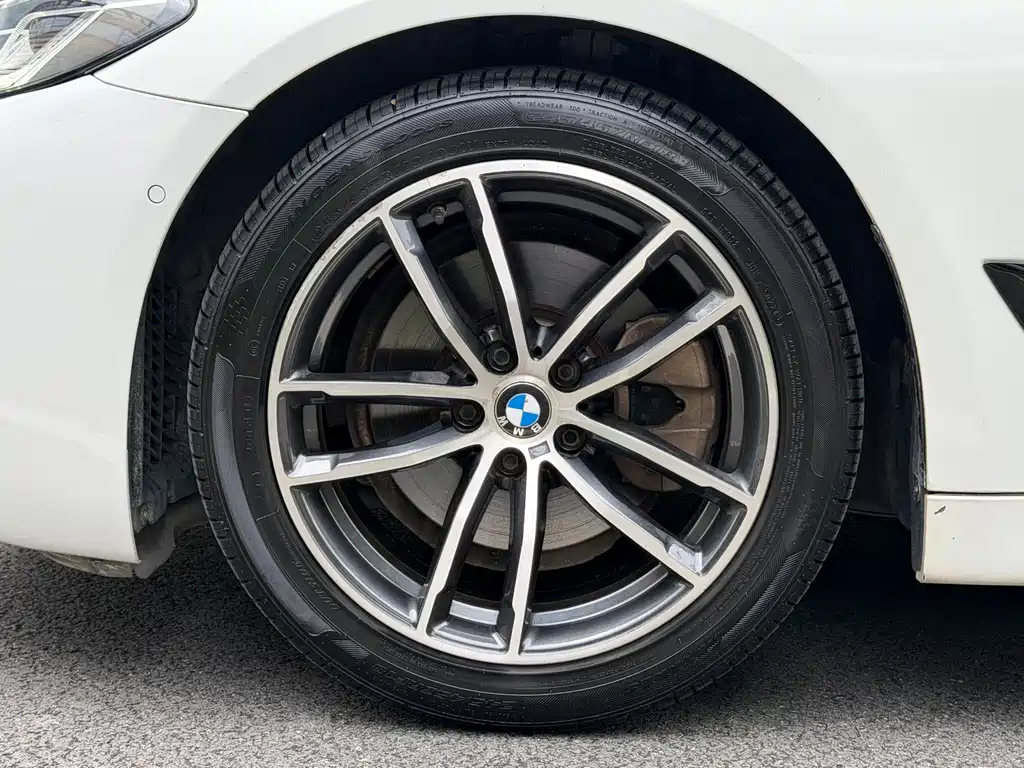 BMW 5 Series (Import) — фото 8