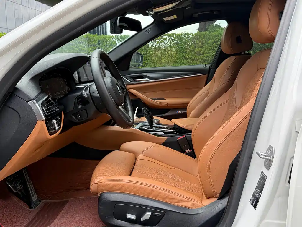 BMW 5 Series (Import) — фото 10