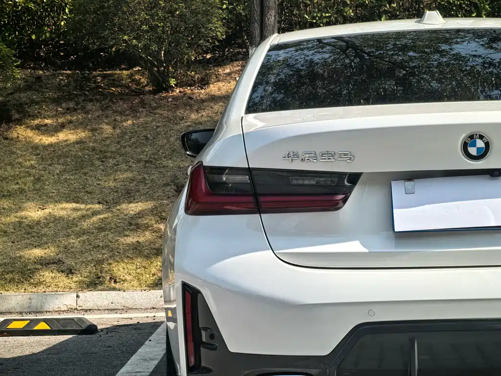 BMW 3 Series — фото 15