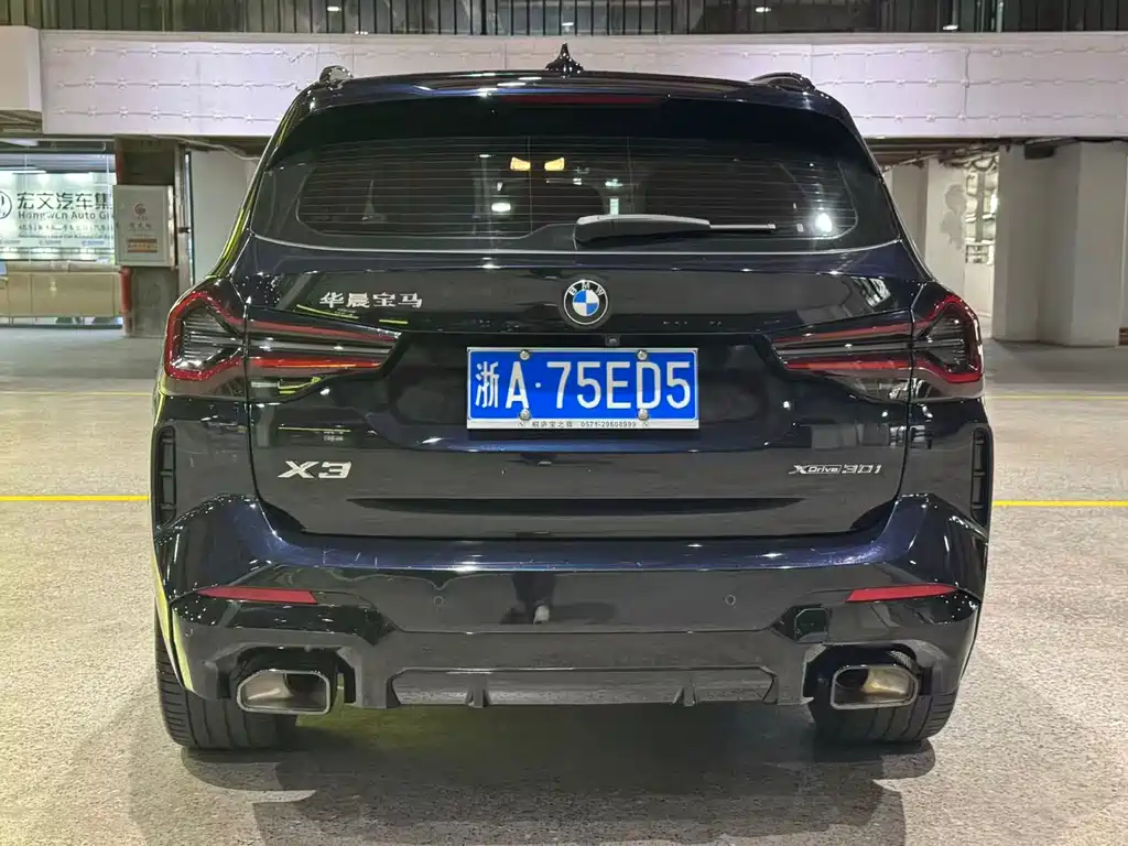 BMW X3 — фото 9