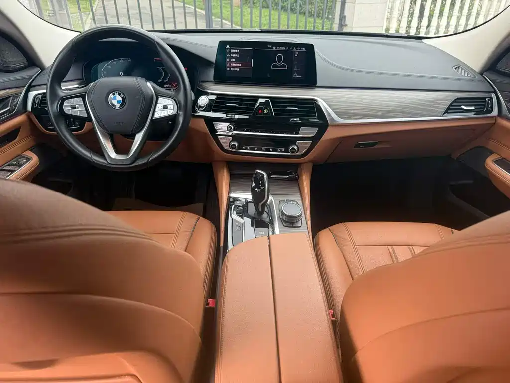 BMW 6 Series GT — фото 5