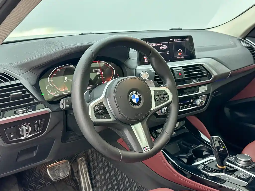 BMW X4 — фото 10