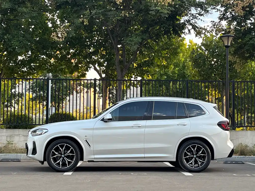 BMW X3 — фото 3