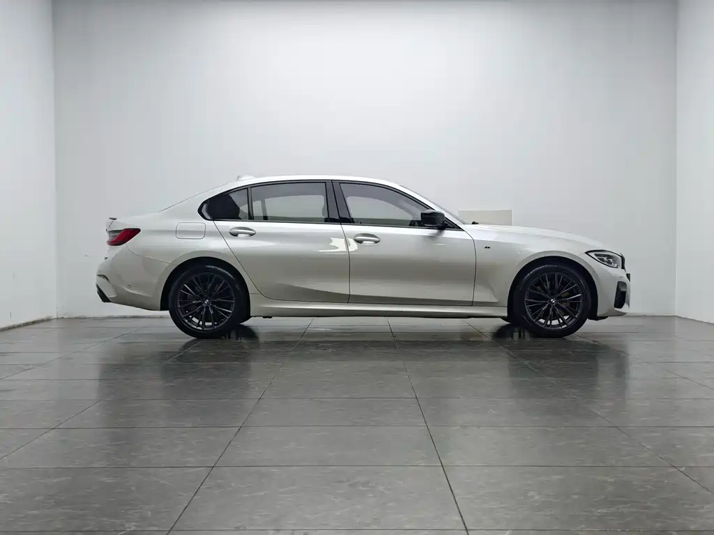 BMW 3 Series — фото 10