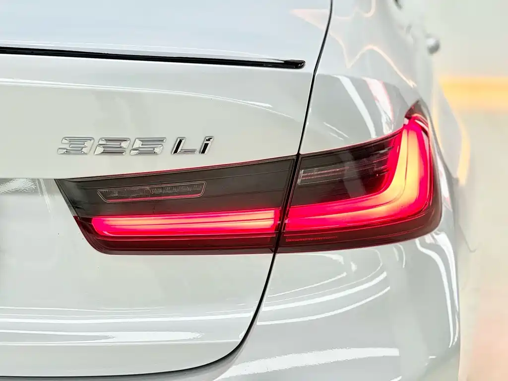 BMW 3 Series — фото 18