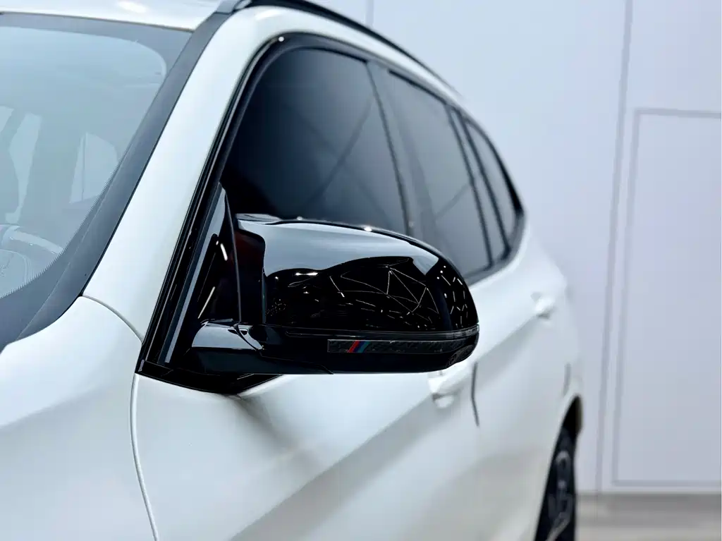 BMW X3 — фото 29