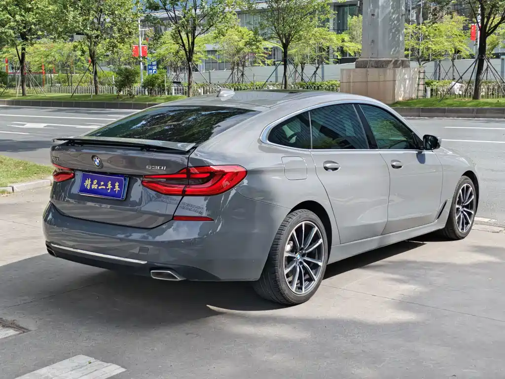 BMW 6 Series GT — фото 10