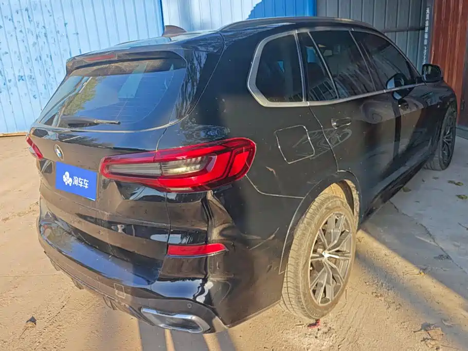 BMW X5 (Import) — фото 3