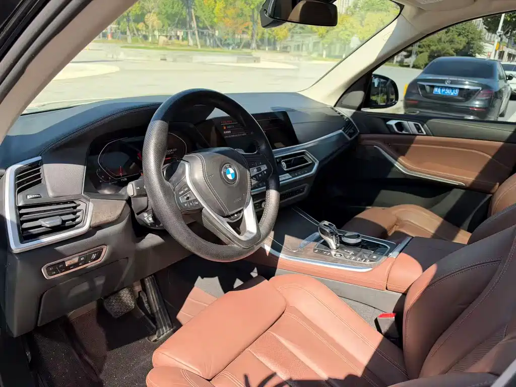 BMW X5 (Import) — фото 4