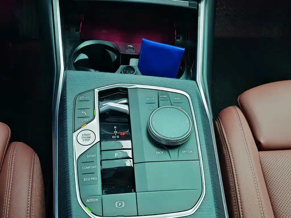 BMW 3 Series — фото 15