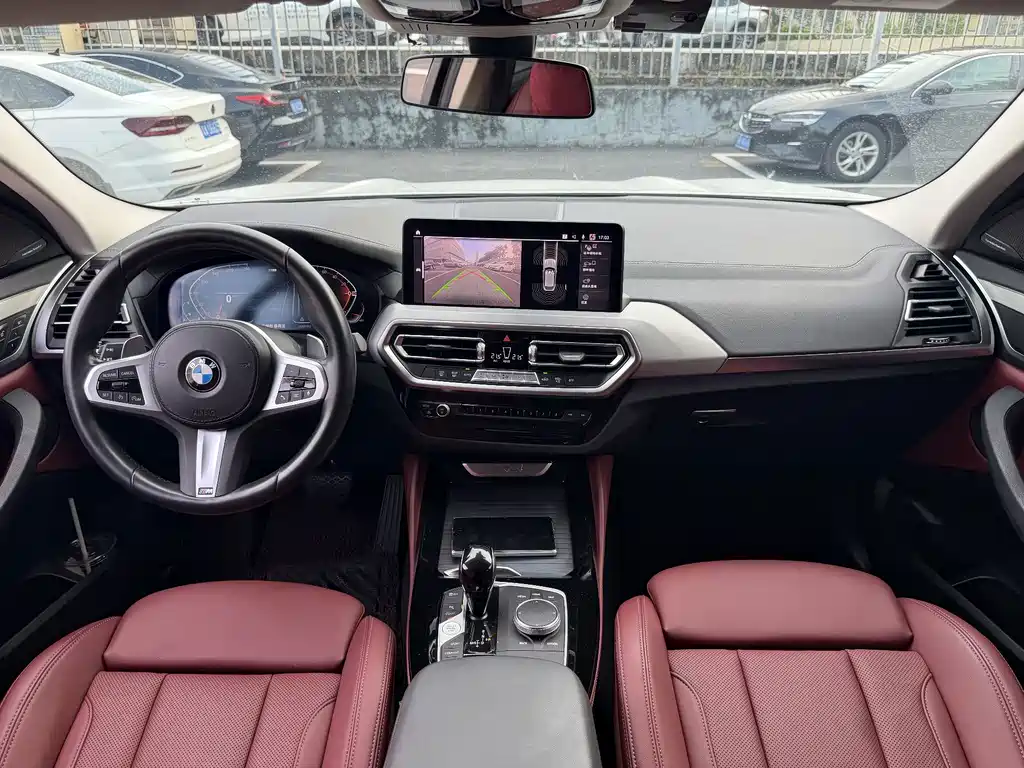 BMW X4 — фото 10