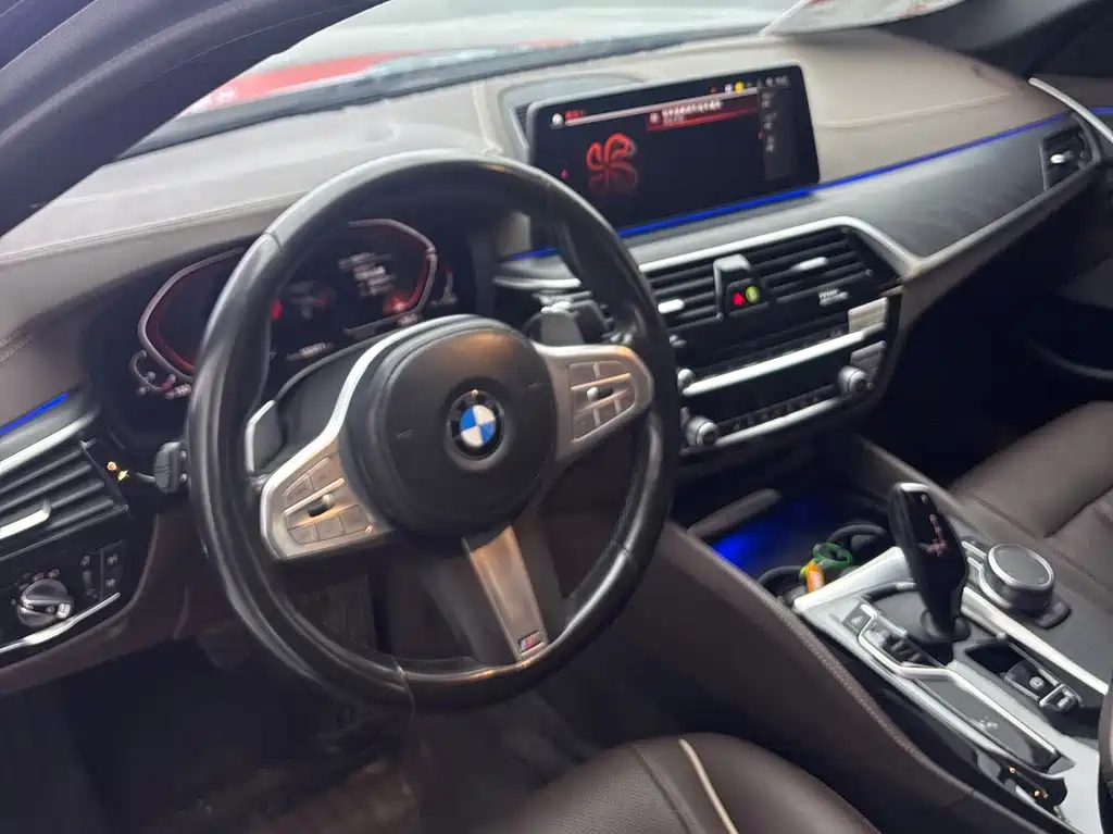 BMW 5 Series — фото 10