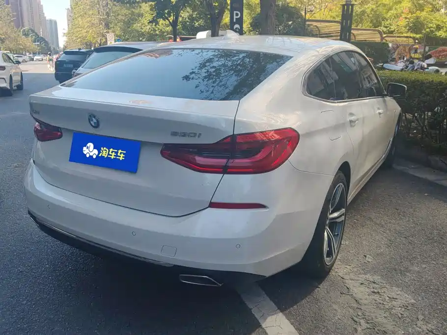 BMW 6 Series GT — фото 3