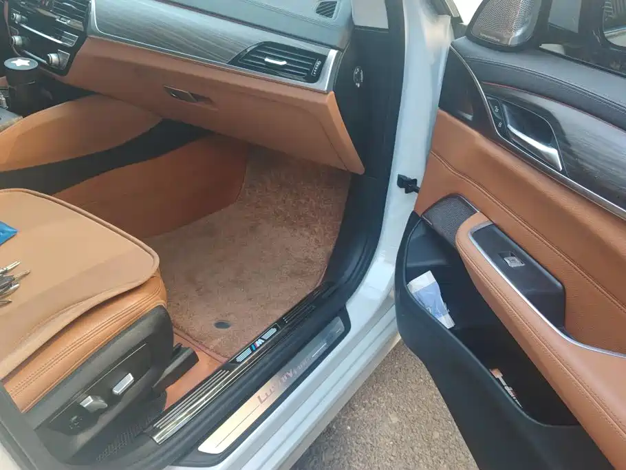 BMW 6 Series GT — фото 8